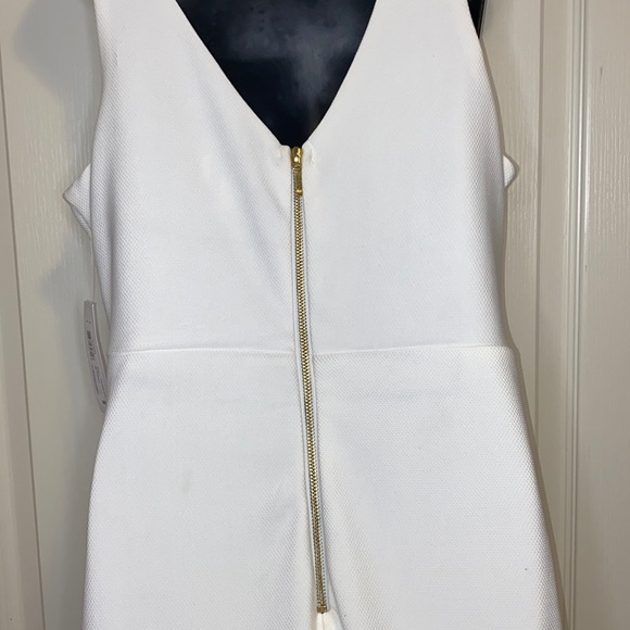 Off white dress - Picture 3 of 5